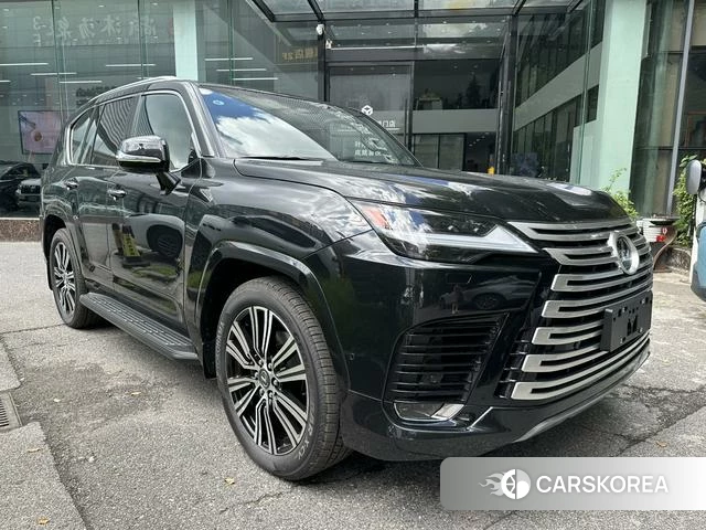 Lexus LX 2025 Черный из Китая, фото 4