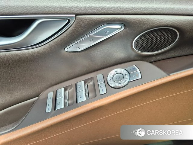 Genesis G80 (RG3) 2022 Черный из Кореи, фото 4