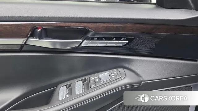 Genesis EQ900 2018 Черный из Кореи, фото 4