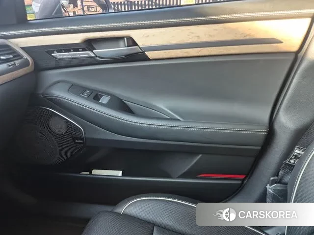 Genesis G90 2019 Песочный из Кореи, фото 4