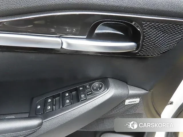 Kia Seltos 2019 Белый из Кореи, фото 4