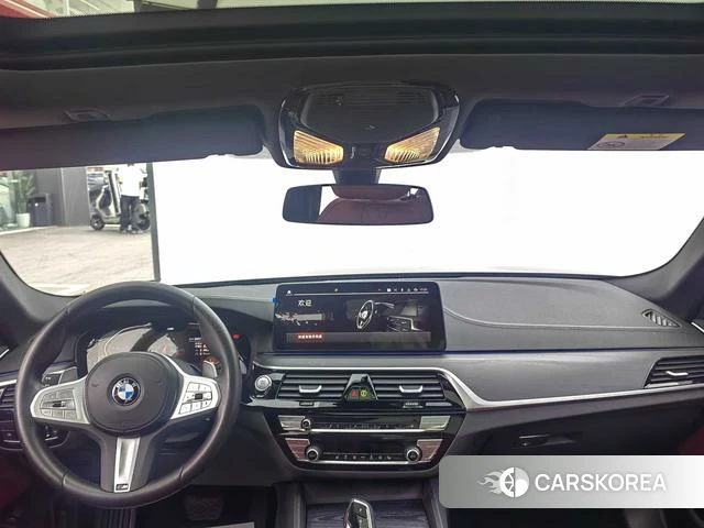 BMW 5 series 2024 Черный из Китая, фото 4