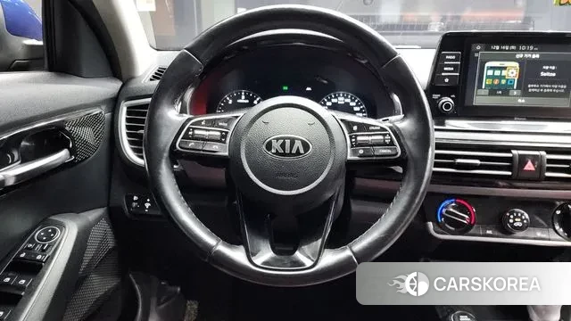 Kia Seltos 2019 Синий из Кореи, фото 4