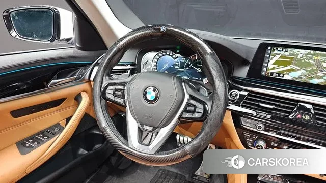 BMW 5 Series (G30) 2018 Белый из Кореи, фото 4