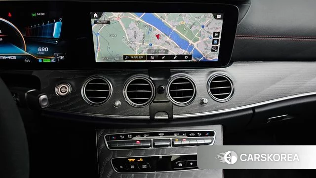Mercedes-Benz E-Class W213 2023 Серый из Кореи, фото 4