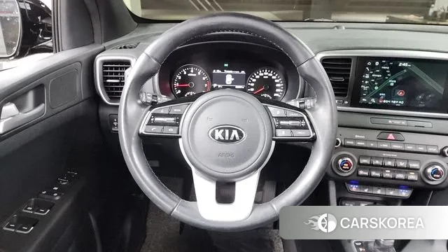 Kia Sportage The Bold 2021 Черный из Кореи, фото 4