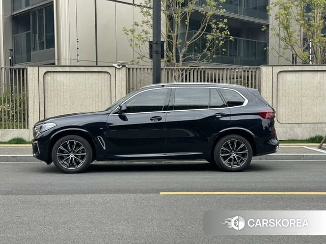 BMW X5 2022 Черный из Китая, фото 4
