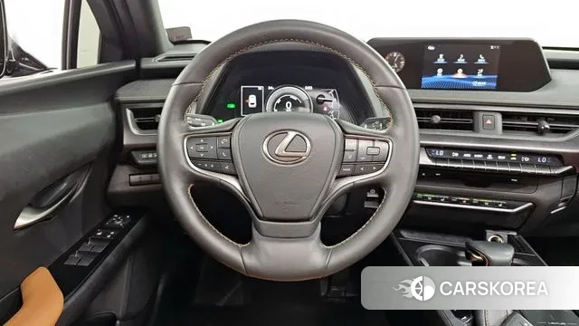 Lexus UX250h 2019 Черный из Кореи, фото 4