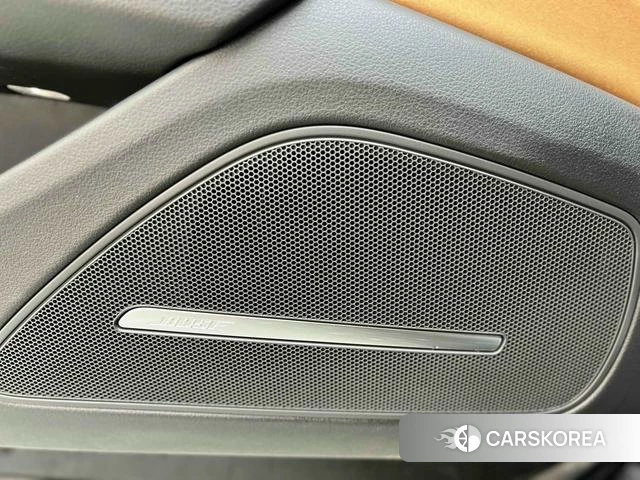 Audi A8 2018 Черный из Китая, фото 4