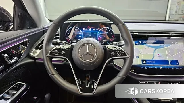 Mercedes-Benz E-Class W214 2024 Черный из Кореи, фото 4