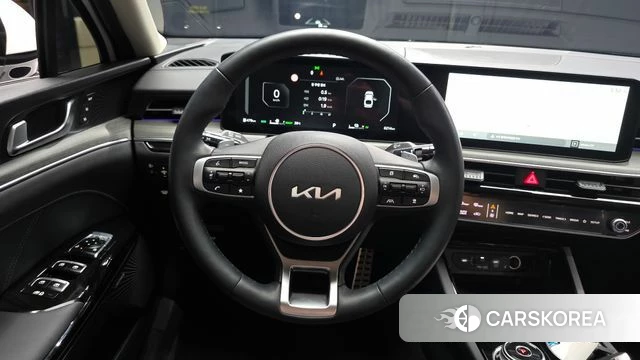 Kia The New K5 Hybrid 3rd generation 2026 Белый из Кореи, фото 4