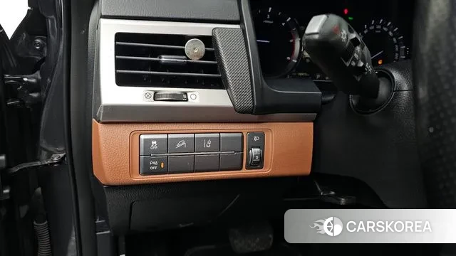 Ssangyong Rexton Sports Cannes 2019 Серый из Кореи, фото 4