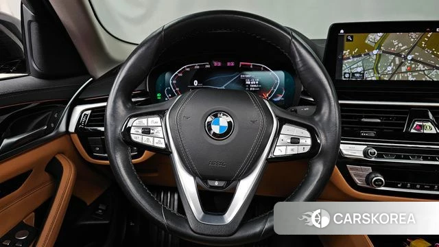 BMW 5 Series (G30) 2021 Черный из Кореи, фото 4