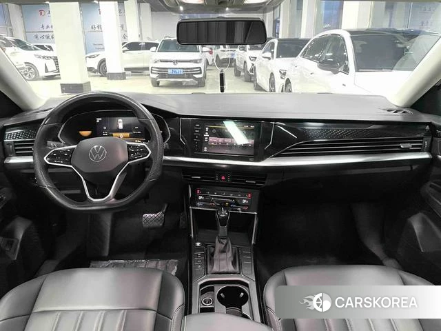 Volkswagen Passat 2022 Белый из Китая, фото 4