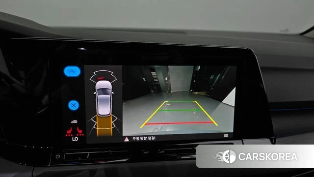 Volkswagen Golf 8th Generation 2023 Серебристо-серый из Кореи, фото 4