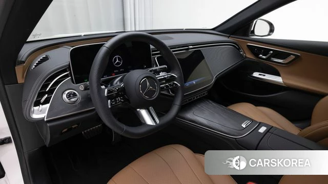 Mercedes-Benz E-Class W214 2025 Белый из Кореи, фото 4