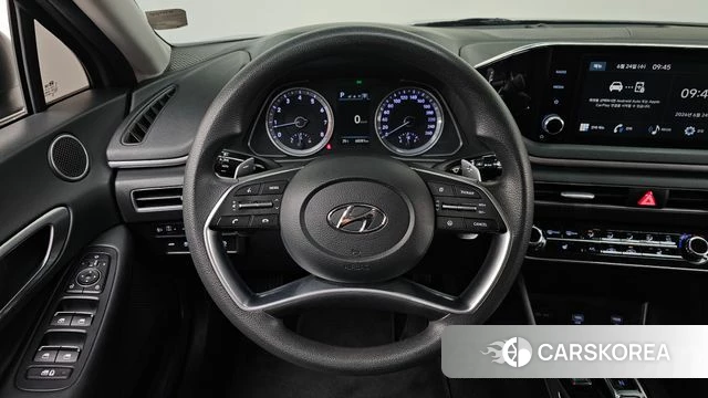 Hyundai Sonata (DN8) 2021 Серебристо-серый из Кореи, фото 4