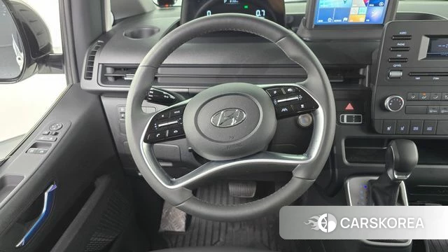 Hyundai Staria 2023 Белый из Кореи, фото 4