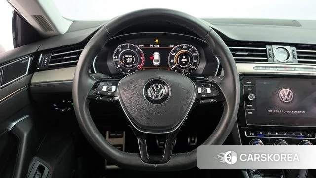 Volkswagen Arteon 2019 Серебристо-серый из Кореи, фото 4