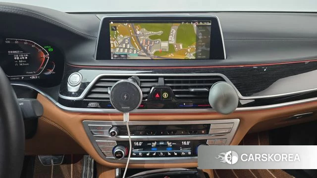 BMW 7 Series (G11) 2021 Черный из Кореи, фото 4