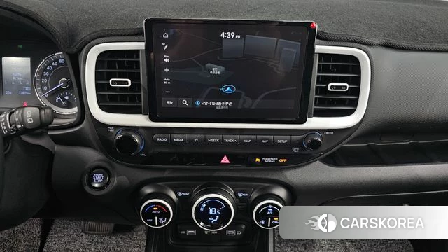 Hyundai Venue 2022 Белый из Кореи, фото 4