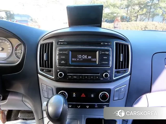 Hyundai The New Grand Starex 2018 Белый из Кореи, фото 4