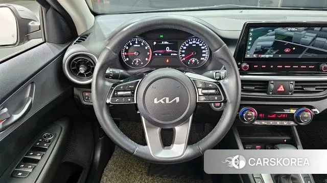 Kia The New K3 2nd generation 2022 Серый из Кореи, фото 4