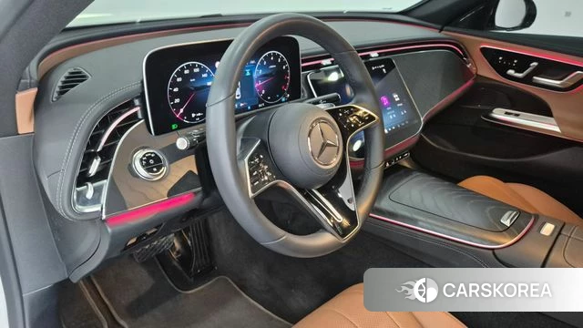 Mercedes-Benz E-Class W214 2025 Белый из Кореи, фото 4