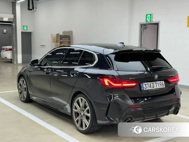 BMW 1 Series (F40) 2023 Черный из Кореи, фото 4