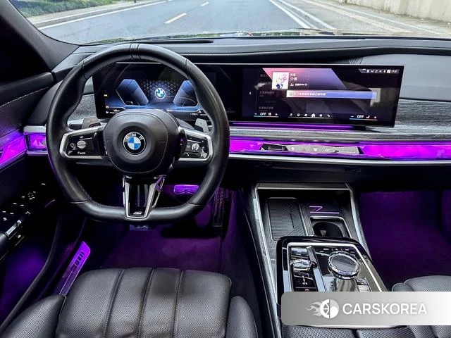 BMW 7 series 2023 Черный из Китая, фото 4