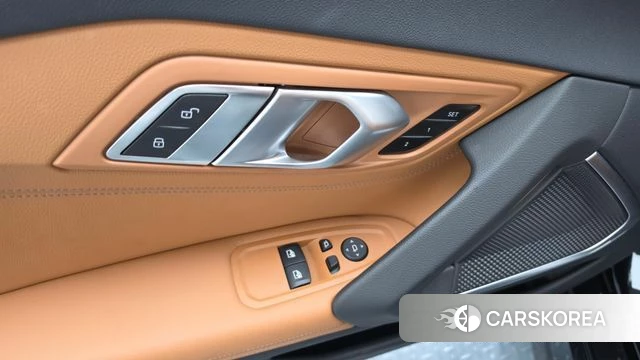 BMW Z4 (G29) 2022 Черный из Кореи, фото 4