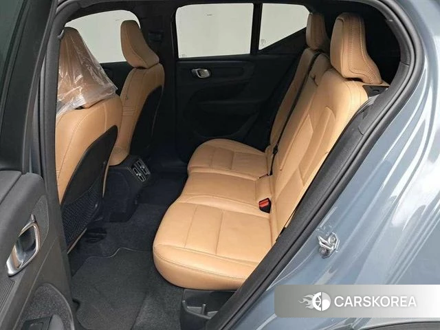 Volvo XC40 2020 Небесно-голубой из Кореи, фото 4