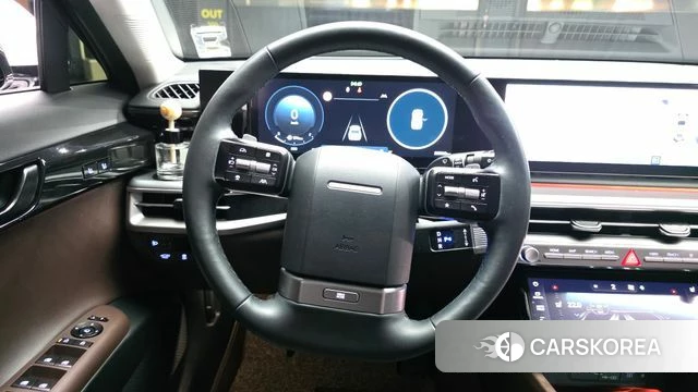 Hyundai Grandeur Hybrid (GN7) 2023 Белый из Кореи, фото 4