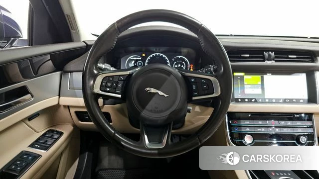 Jaguar XF (X260) 2018 Синий из Кореи, фото 4