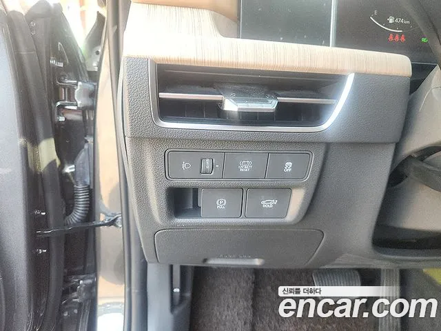 Hyundai Sonata D Edge Hybrid (DN8) 2024 Серебристо-серый из Кореи, фото 4