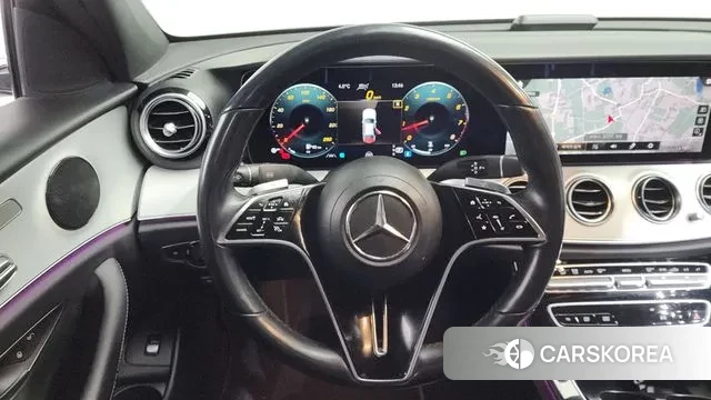 Mercedes-Benz E-Class W213 2021 Белый из Кореи, фото 4