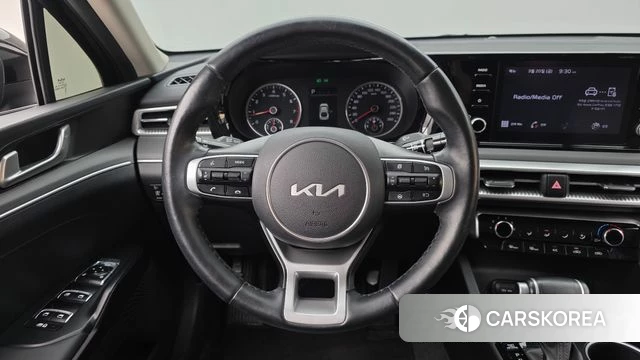 Kia K5 3rd generation 2022 Черный из Кореи, фото 4