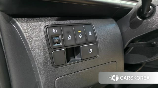 Hyundai Staria 2022 Белый из Кореи, фото 4