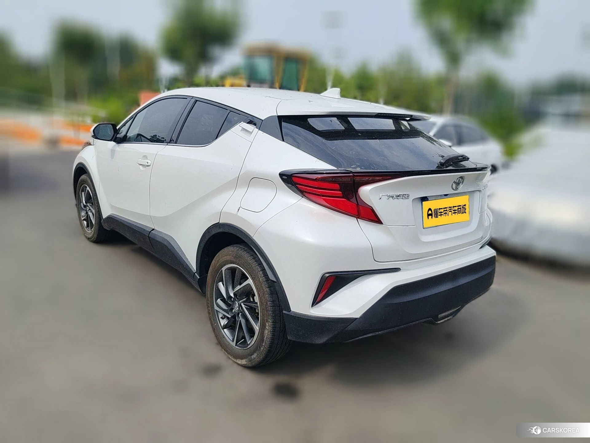 Toyota C-HR 2021 Белый из Китая, фото 4