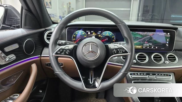 Mercedes-Benz E-Class W213 2023 Серый из Кореи, фото 4