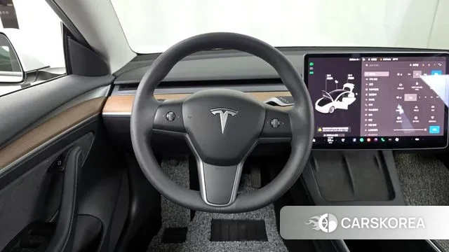 Tesla Model 3 2022 Белый из Кореи, фото 4