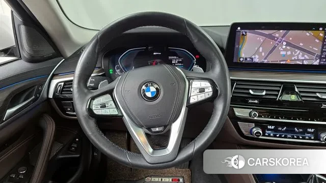 BMW 5 Series (G30) 2020 Белый из Кореи, фото 4