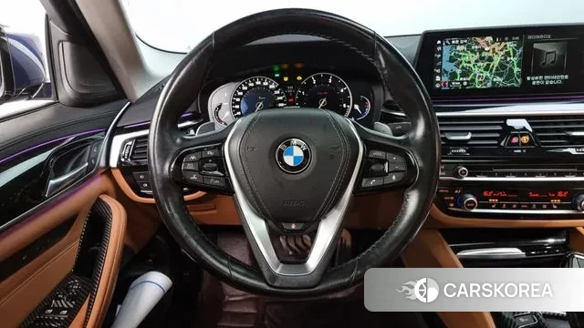 BMW 5 Series (G30) 2018 Синий из Кореи, фото 4