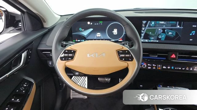 Kia EV6 2024 Белый из Кореи, фото 4