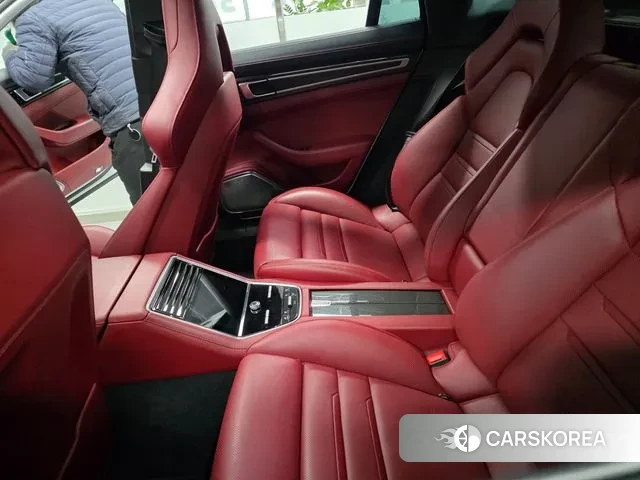 Porsche Panamera (971) 2020 Белый из Кореи, фото 4