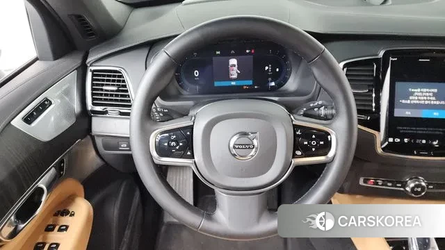 Volvo XC90 second Generation 2023 Белый из Кореи, фото 4