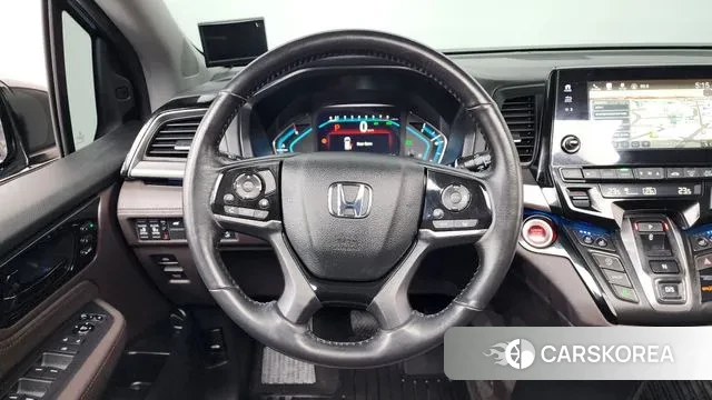 Honda Odyssey 2018 Серый из Кореи, фото 4