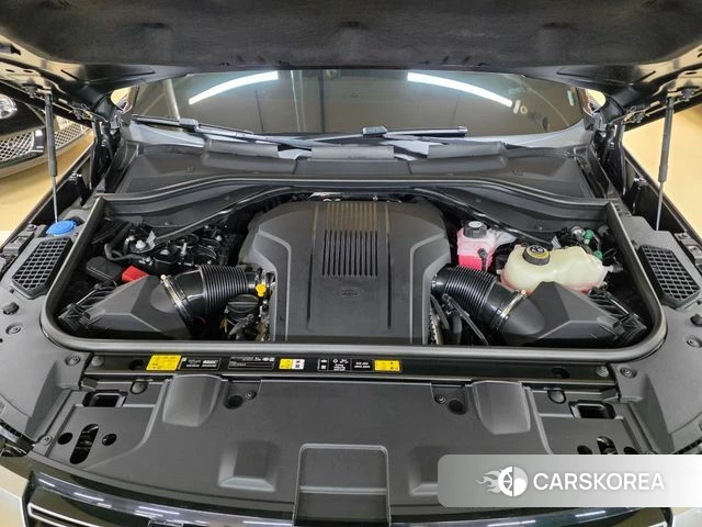 Land Rover Range Rover 5th Generation 2026 Черный из Кореи, фото 4
