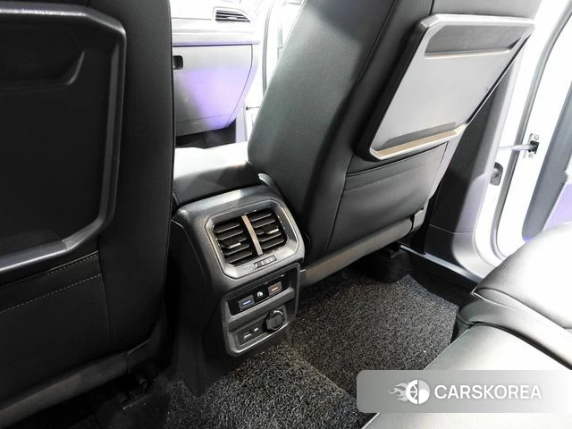 Volkswagen Tiguan second Generation 2020 Белый из Кореи, фото 4