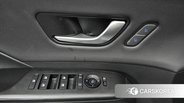 Hyundai Kona Hybrid (SX2) 2023 Белый из Кореи, фото 4